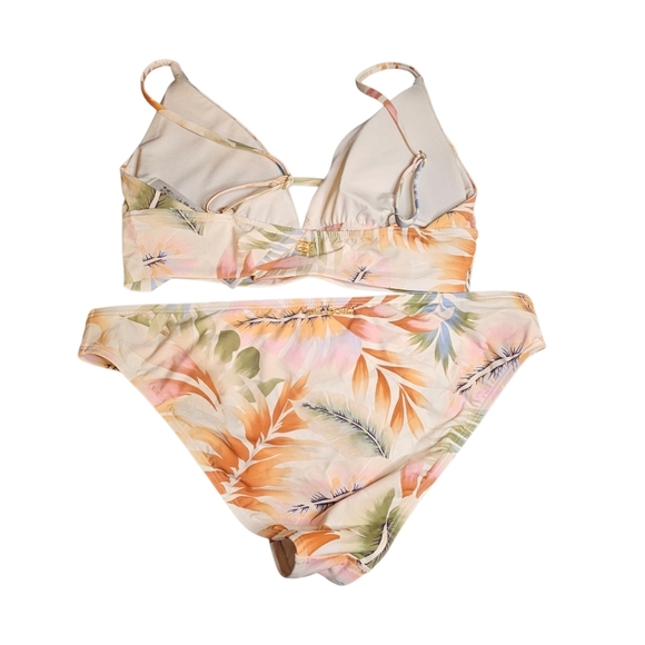 BILLABONG ISLAND CALLING BIKINI BOTTOMS WITH V-NECK BIKINI TOP•M-Top & L-Bottoms - Picture 9 of 12